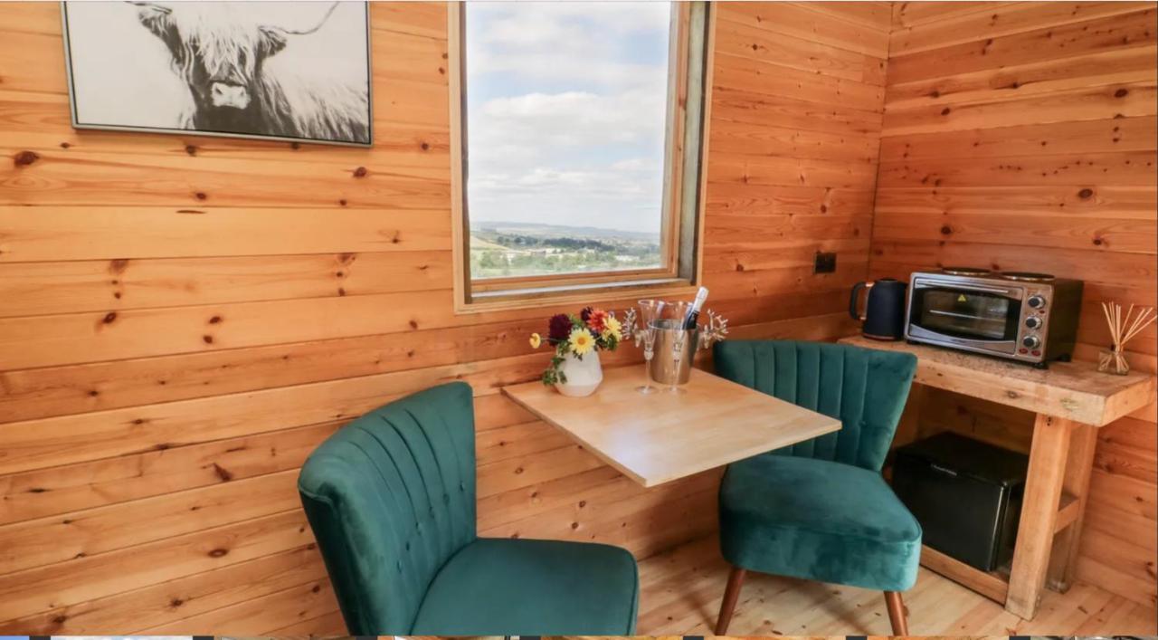 Shepherds Hut By Stepney Stays Scarborough Exterior foto